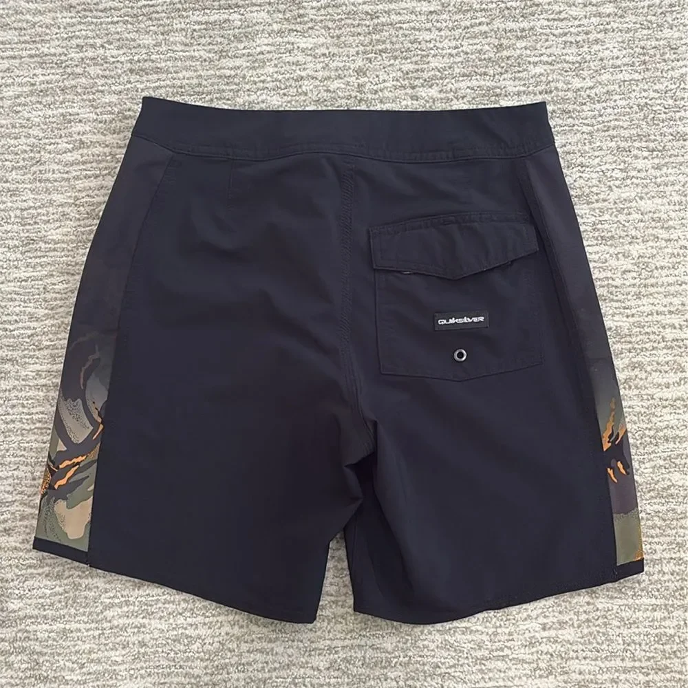 Quiksilver Highline Surfsilk Board Shorts Mens Size 28 Black Camo Side Panels